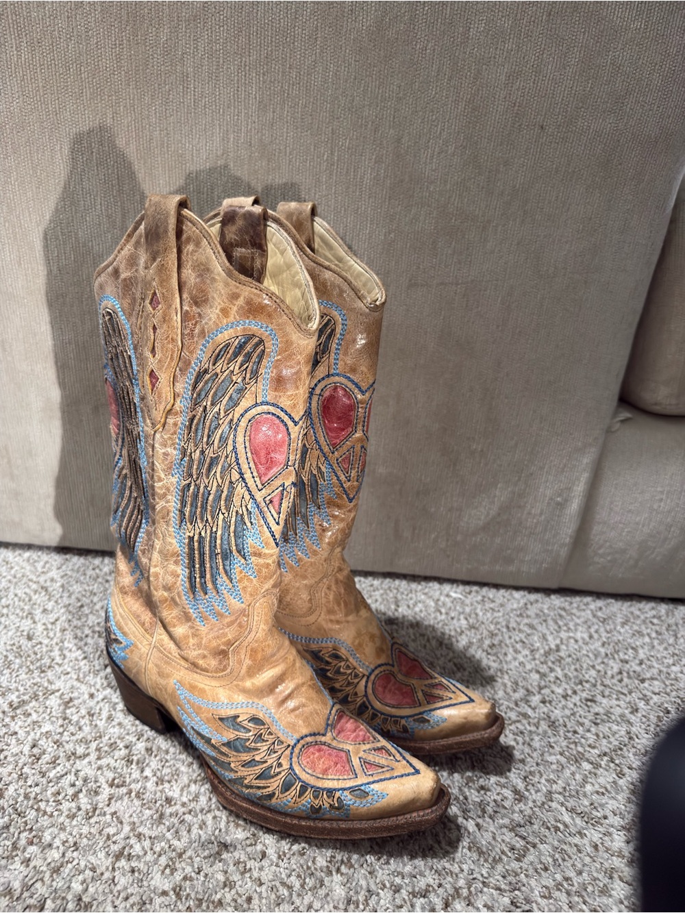 Vintage Corral A1976 Peace Heart Angel Wings Western Cowgirl Boots Size 8 - Picture 3 of 9